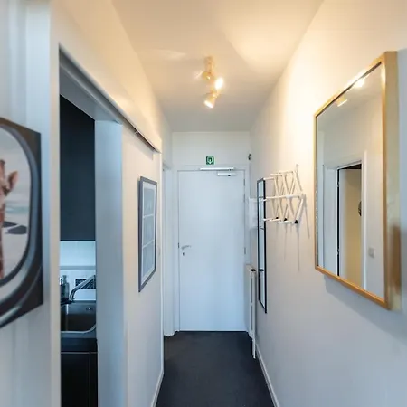 Apartment Zeegiraf With Garage Zeedijk Nieuwpoort-bad *